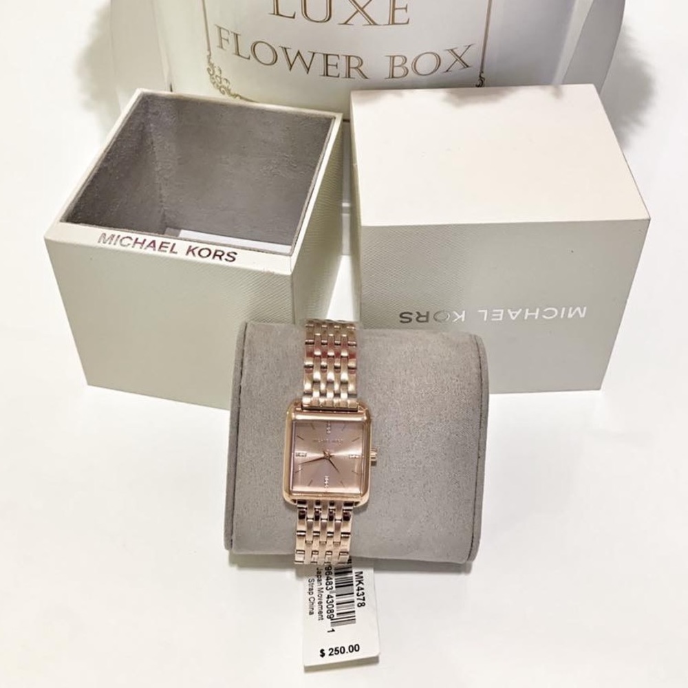 Brand new Michael kors watch